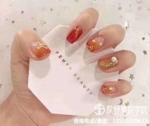 门店学美甲要学费吗（美甲学费多少钱好学吗）