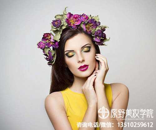 免学费学化妆是真的吗（学化妆要多少学费）